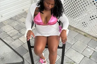 hottest sextiest youll ever met - Image 4