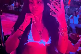 24/7 In/Out - Image 3