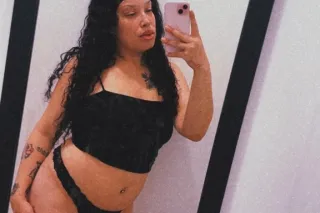 ! ft shows &amp; content ✨Magical Experience✨🌸 come enjoy 🥰 Slippery When wet 💦 dont miss out 💫 - Image 2